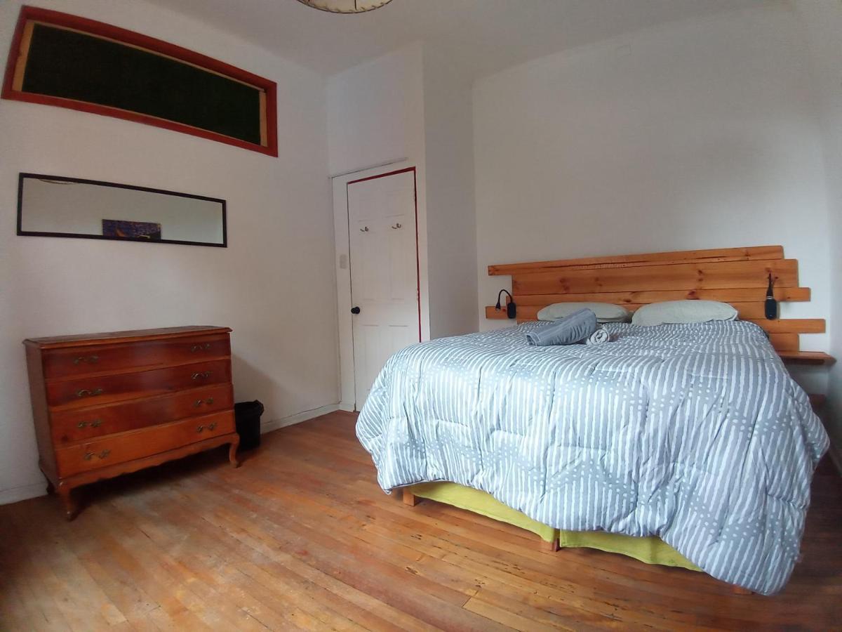 Hostal Po 발파라이소 외부 사진